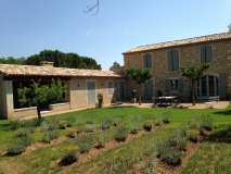 provence-architecte-de-maison-piscine-eygalieres-maussane